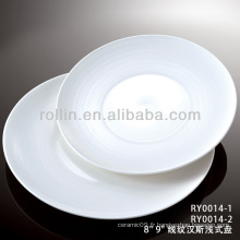Assiette de coupé ronde en porcelaine blanche